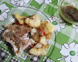 Foto del paso 4 de la receta: Pescado con salsa de soja, miel y wasabi