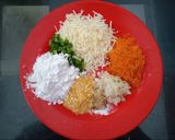 Foto langkah ke 2 dari resep Nugget Ayam Keju Wortel.