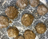 Foto del paso 3 de la receta: Albóndigas de lentejas con salsa de tomate