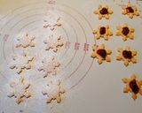Sterne aus Schneeflocken Rezeptschritt 4 Foto