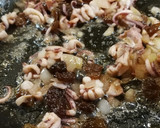Foto del paso 5 de la receta: Calamares rellenos ricos ricos