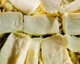 Foto del paso 4 de la receta: TORTILLA DE ESPINACA Y FIDEOS RELLENA CON QUESO 🥘🧀🥘🧀
