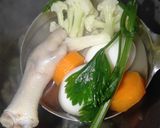 Foto langkah ke 4 dari resep Sop Ceker Puyuh Seger.