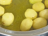 दम आलू(Dum Aloo recipe in hindi)