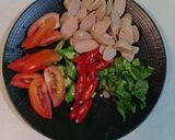 Foto langkah ke 1 dari resep CAPCAI GORENG 🥦🥬🧅🧄🥖🥖.