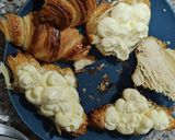 Foto del paso 3 de la receta: Croissant relleno de frosting de queso