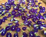 Foto langkah ke 1 dari resep Beras Biru Bunga Telang.
