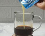 Foto langkah ke 2 dari resep Milk Tea with Saltcream.
