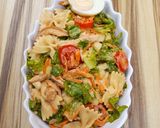 A picture of step 5 of Pasta and Chicken Salad.