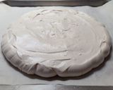 Emeletes pavlova torta recept fázis 1 fotója