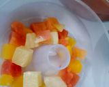 Foto langkah ke 1 dari resep Puding buah with premium with vla.