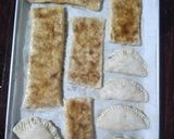 Foto del paso 4 de la receta: Banderillas y empanadas rellenas 🥨🍯