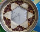 Foto langkah ke 3 dari resep Pizza Manis Tipis.