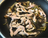 Foto del paso 3 de la receta: Fideos de arroz con pollo 🇨🇳