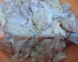 Foto langkah ke 3 dari resep Tumis Pare Ayam.