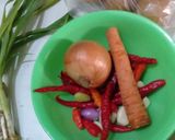Foto langkah ke 1 dari resep Nasi goreng super pedas.