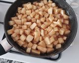 Foto del paso 7 de la receta: Pudding de manzana caramelizada con speculoos y croissants