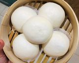 Hình bước làm 5 của món Bánh bao nhân xúc xích