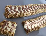 A picture of step 17 of Nutty Choco Date delight.