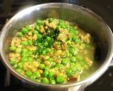 பாசி பயறு, பச்சை பட்டாணி, கேல் கூட்டு ரெசிபி ஸ்டேப் 4 புகைப்படம்