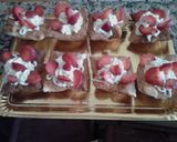 Foto del paso 1 de la receta: Tarteles de nata y fresas