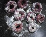 Foto langkah ke 5 dari resep Kuih Keria Ubi Ungu.