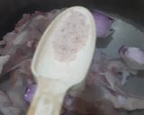 A picture of step 1 of Chicken soup.