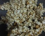 Foto langkah ke 5 dari resep Salted Caramel Pop Corn.