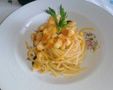 Foto del passaggio 4 della ricetta Spaghetti con zucca e seppie