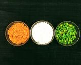 A picture of step 4 of Tri Color Snacks.