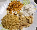 A picture of step 2 of Samosa Chaat.
