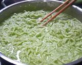 Hình bước làm 1 của món Bánh dừa lá dứa