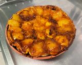 Une image de l'étape 9 de Tarte renversée façon tatin aux pommes, abricots et caramel.