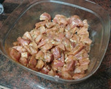 Foto del paso 2 de la receta: Palomitas de cerdo adobado en salsa de almendras y papas fritas