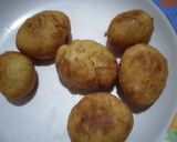 Foto langkah ke 3 dari resep Bola bola ubi mayonaise,coklat,grentea.
