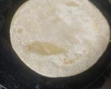 A picture of step 2 of Roti.