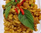 รูปขั้นตอนการทำที่ 6 ของ มักกะโรนีผัดเครื่องแกงไก่