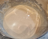 Foto del paso 4 de la receta: Bizcocho de leche con cobertura de chocolate