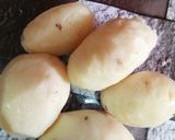 A picture of step 1 of Potato smiley.