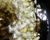 A picture of step 6 of Aloo matar gravy with Hari pyaz ki bhujiya.