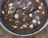 A picture of step 3 of Brownie Cake.