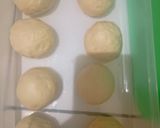 Foto langkah ke 4 dari resep Dubai Chocolate Bomboloni.