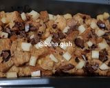 Foto langkah ke 3 dari resep Chocolate Cheese Bread Pudding.