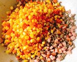 Hình bước làm 3 của món Cơm chiên thập cẩm