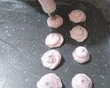 Foto del paso 3 de la receta: Merengues 🧁