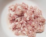 รูปขั้นตอนการทำที่ 1 ของ แกงจืดหมูสับวุ้นเส้น