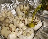 A picture of step 3 of Roasted Garlic.