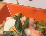 Foto del paso 5 de la receta Ensalada de aguacate y langostinos