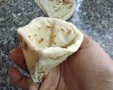 A picture of step 5 of Stuffed cones chappati.