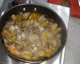 Foto del paso 4 de la receta: Alubias blancas con almejas